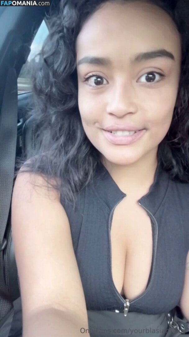 Self Booba Licking Videos / lizzobeeating Naken OnlyFans  Läckta Foto #8