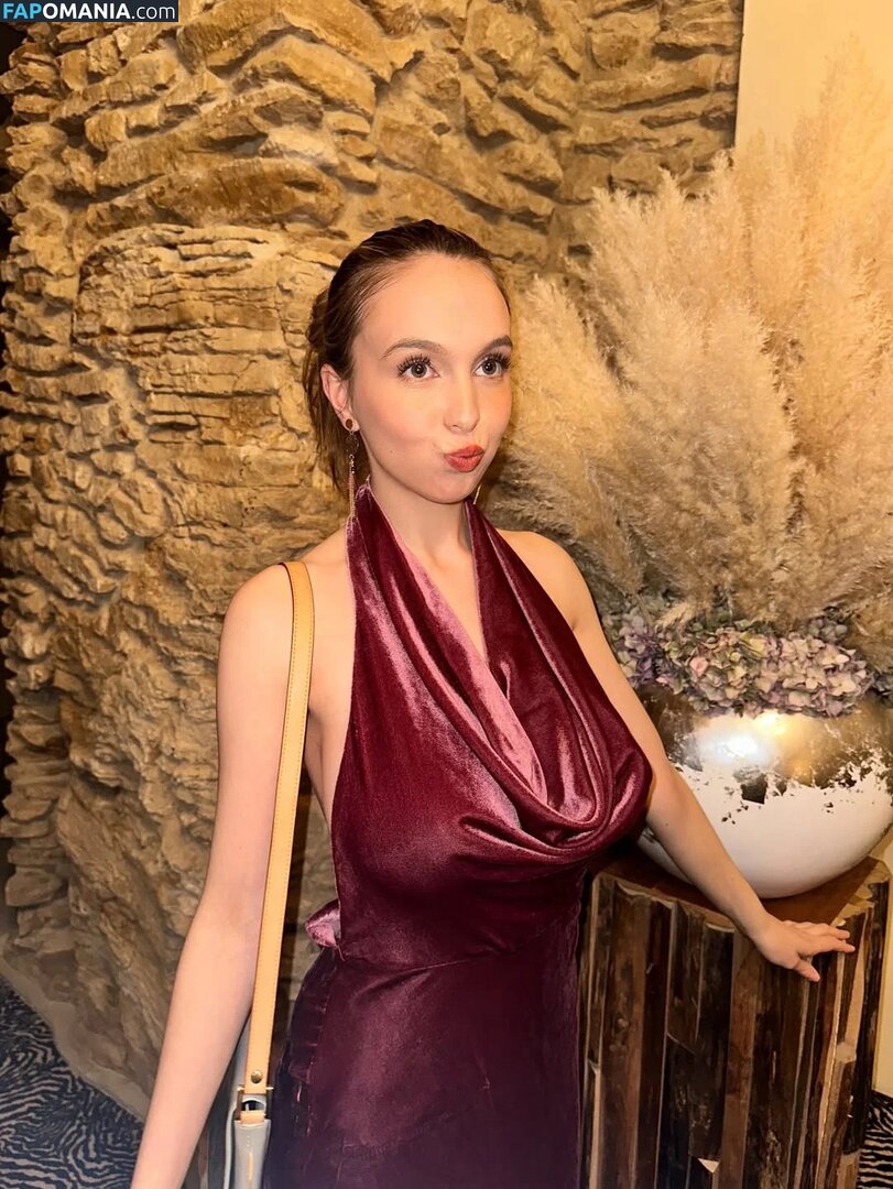 Serena Skybourne / https: / serenaskybourne Naken OnlyFans  Läckta Foto #33