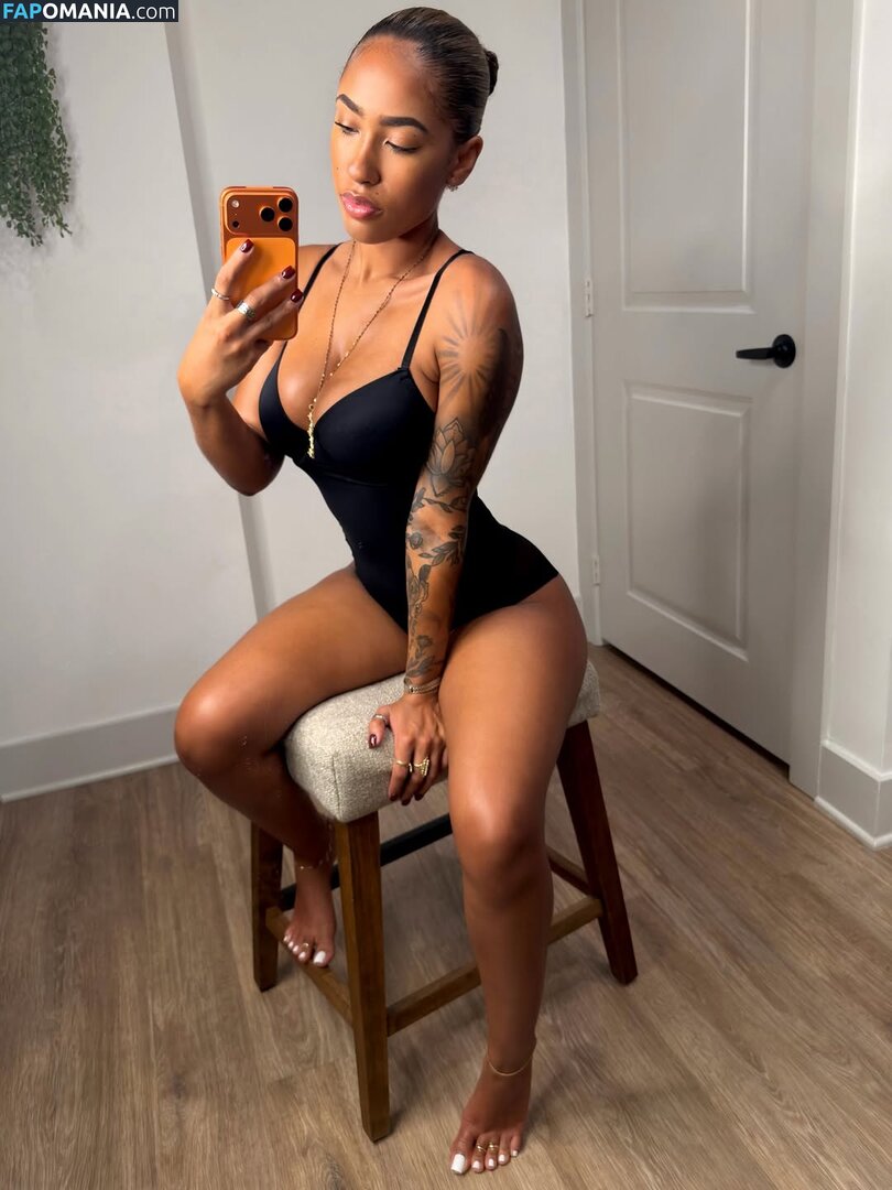 Nenee.xo / Serenity Grace / yoko1525 Naken OnlyFans  Läckta Foto #3