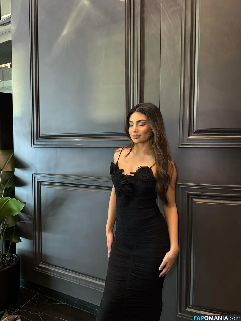 Shabreen Meerasafeer / shabreensabeer Naken OnlyFans  Läckta Foto #1