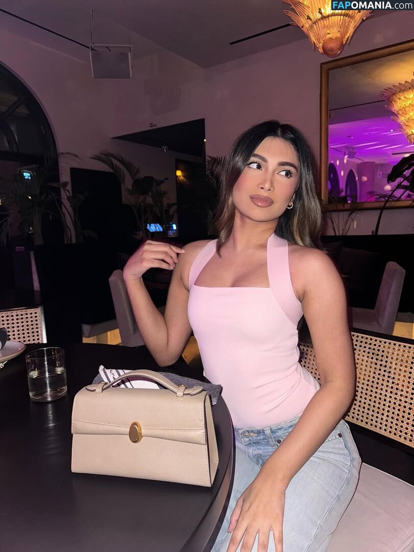 Shabreen Meerasafeer / shabreensabeer Naken OnlyFans  Läckta Foto #3