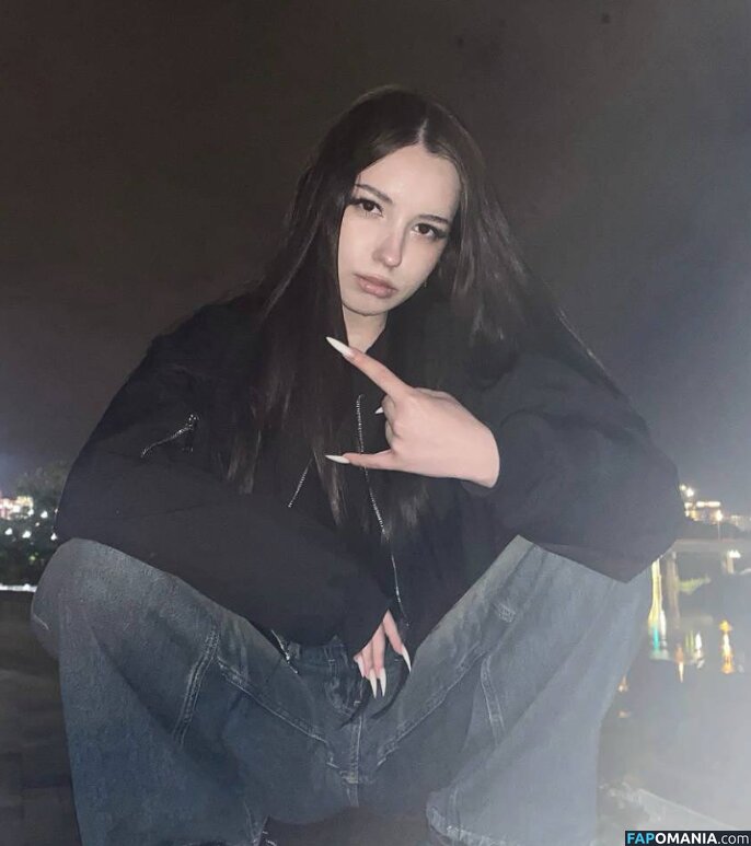 Shanaecornish Naken OnlyFans  Läckta Foto #2
