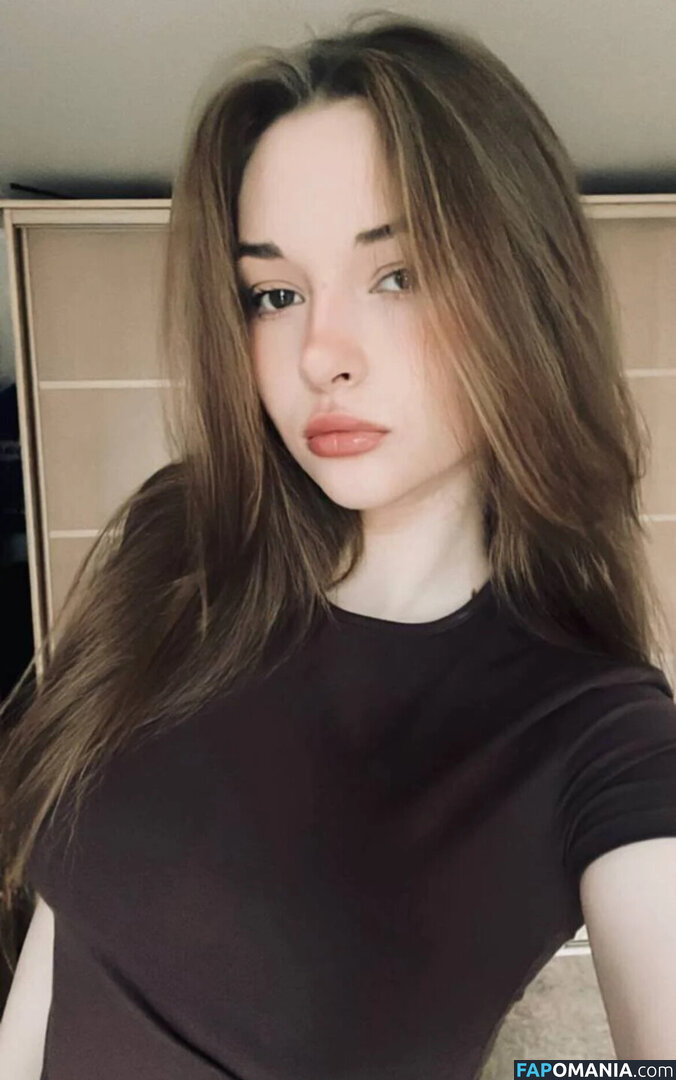 Miroslava / reel / sharrimalagisi Naken OnlyFans  Läckta Foto #5