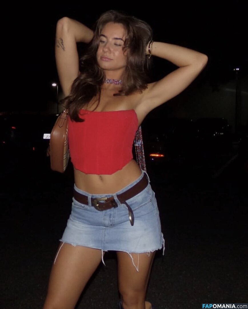 Shelby Abbott / shelbyabbott11 / simplyyhott Naken OnlyFans  Läckta Foto #9