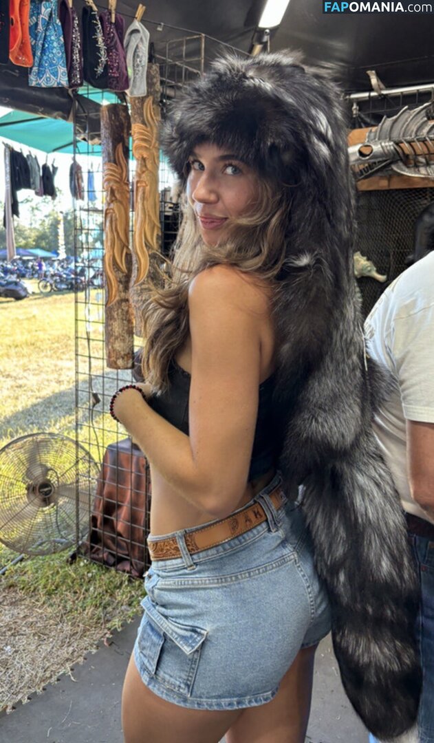 Shelby Abbott / shelbyabbott11 / simplyyhott Naken OnlyFans  Läckta Foto #17