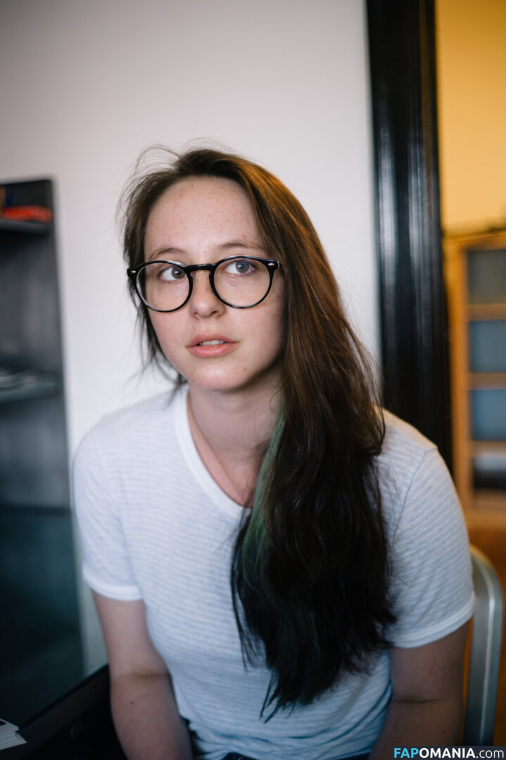 Girlfriend Reviews / Shelby / shelby_margaret / shelbyamerican Naken OnlyFans  Läckta Foto #1