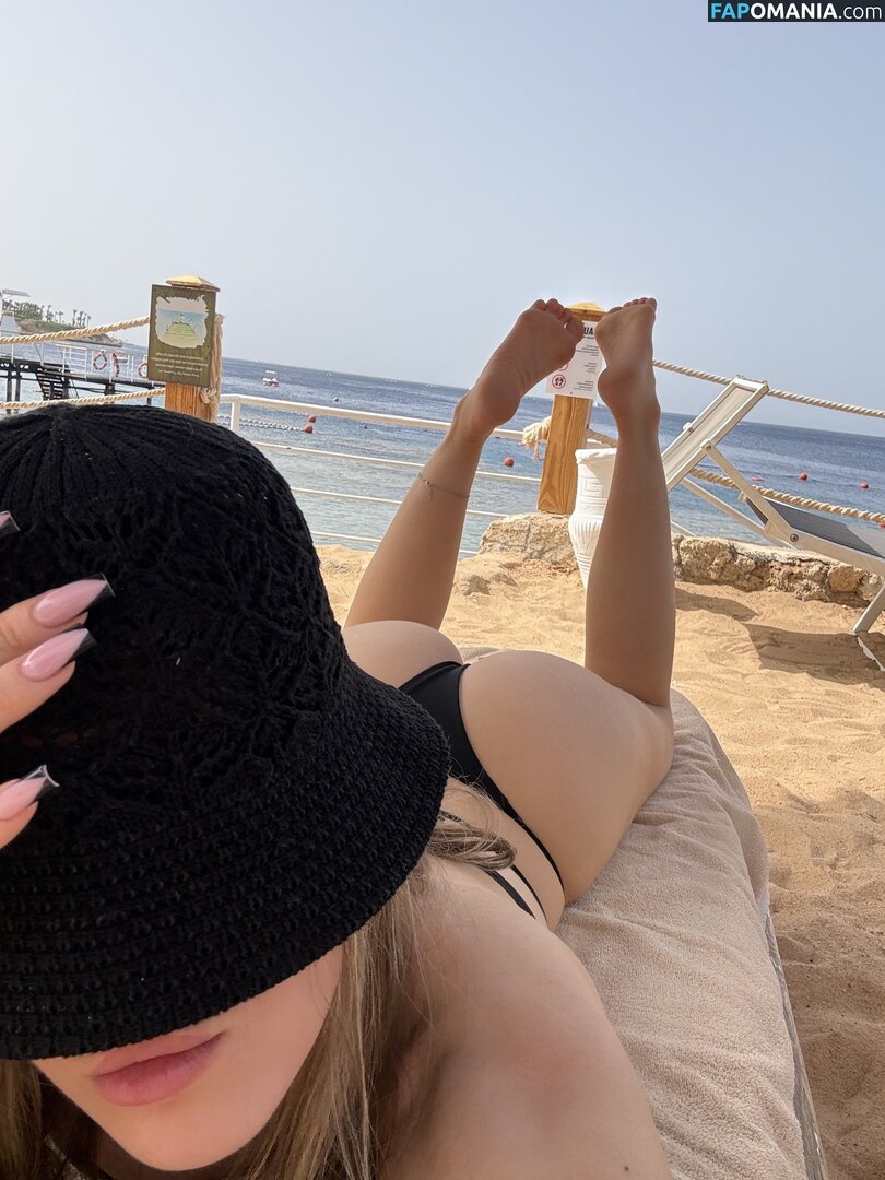 shepeeress / shepressure Naken OnlyFans  Läckta Foto #3