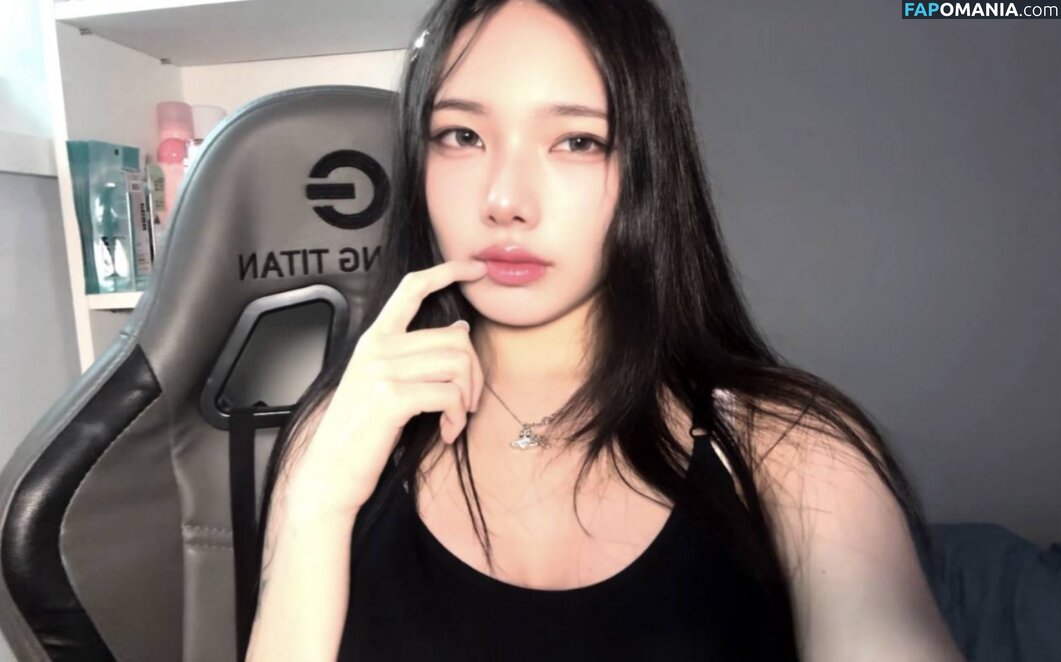 shino_xaki / shinoaqi / шиноаки Naken OnlyFans  Läckta Foto #25