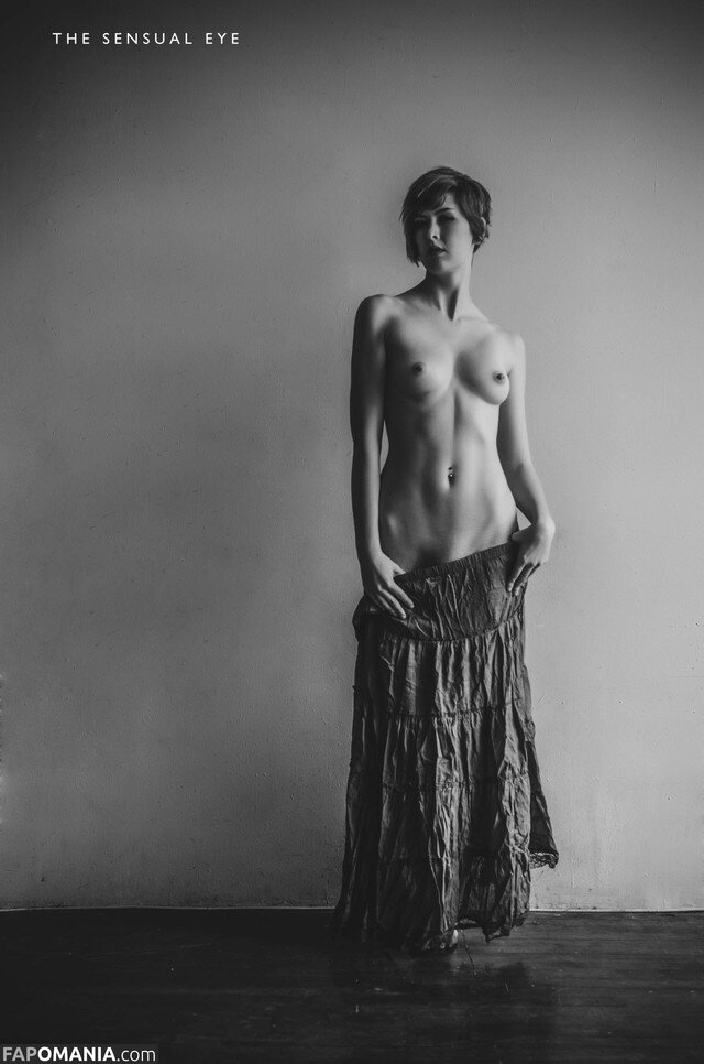 Art Model / Sienna Hayes / SuperDimensionFoto / siennahayes / siennahayes.model Naken OnlyFans  Läckta Foto #28