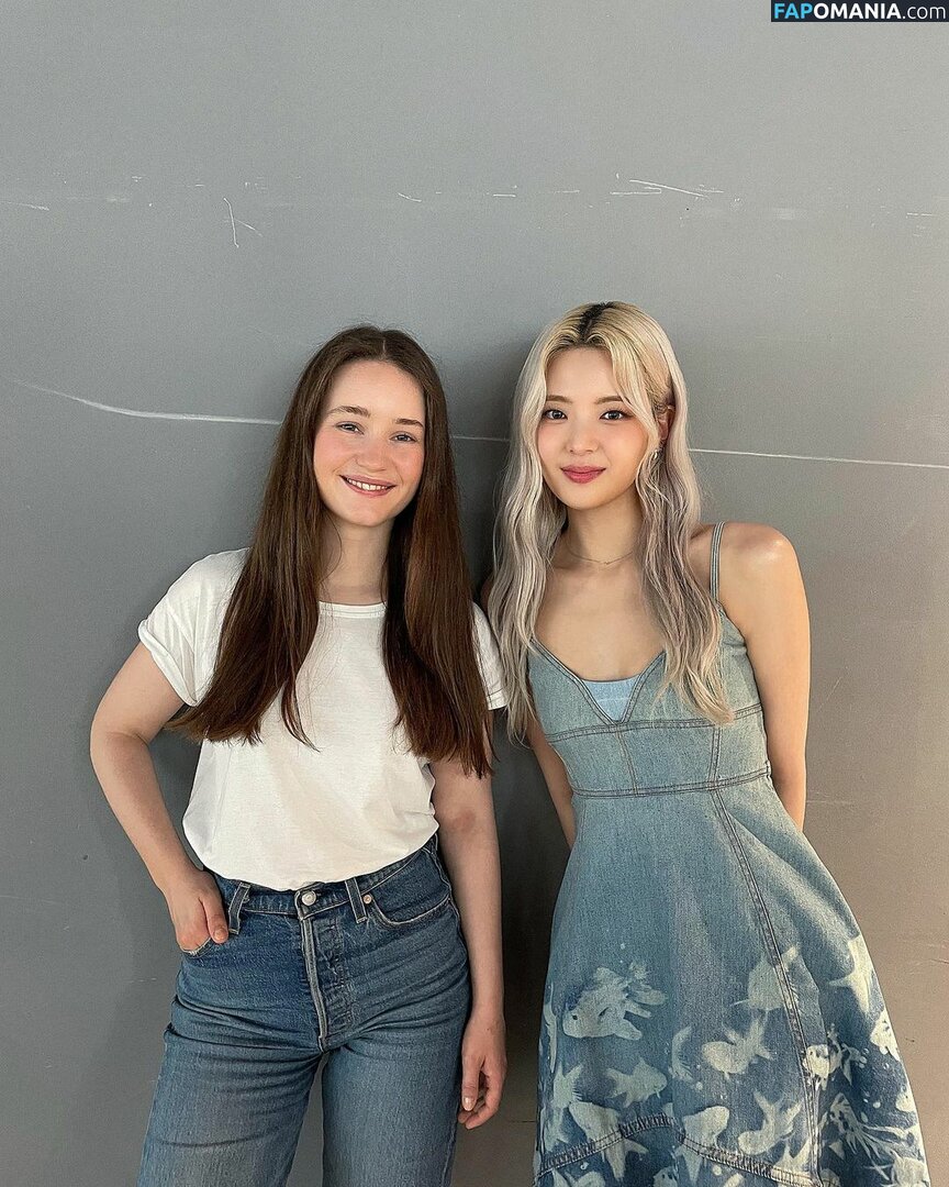 Sigrid / Sigrid Solbakk Raabe / thisissigrid Naken OnlyFans  Läckta Foto #3