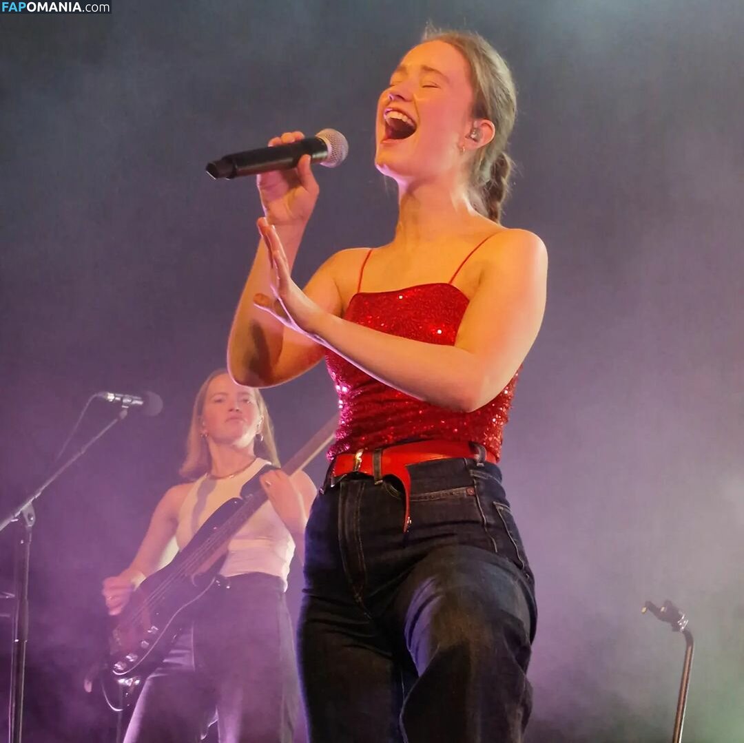 Sigrid / Sigrid Solbakk Raabe / thisissigrid Naken OnlyFans  Läckta Foto #189