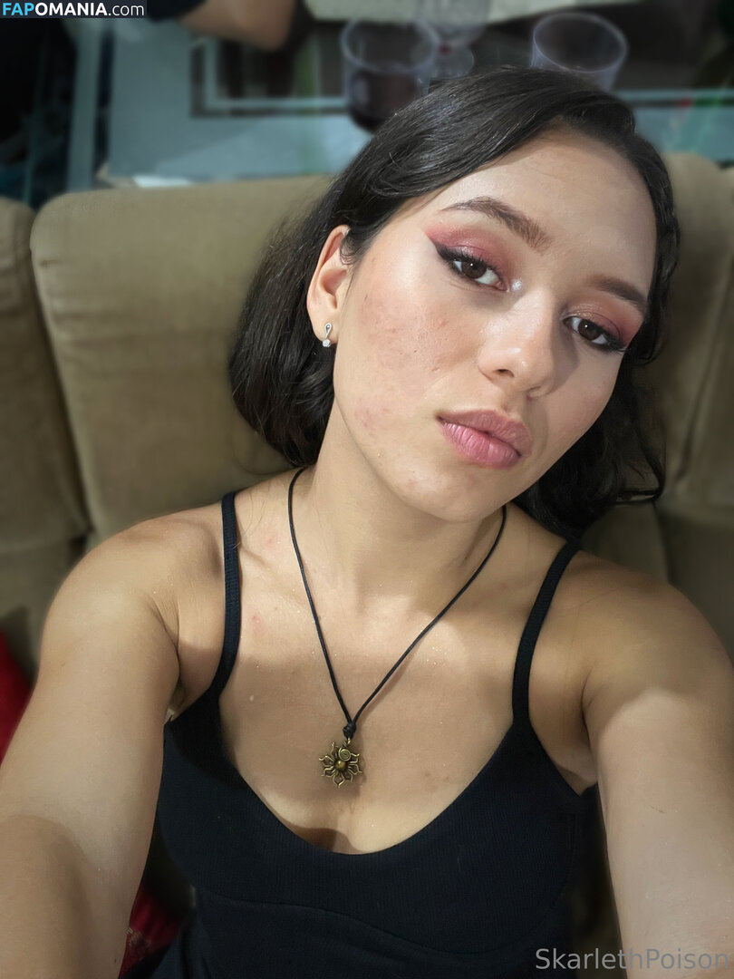 scarlettejh / skarlethpoison Naken OnlyFans  Läckta Foto #4
