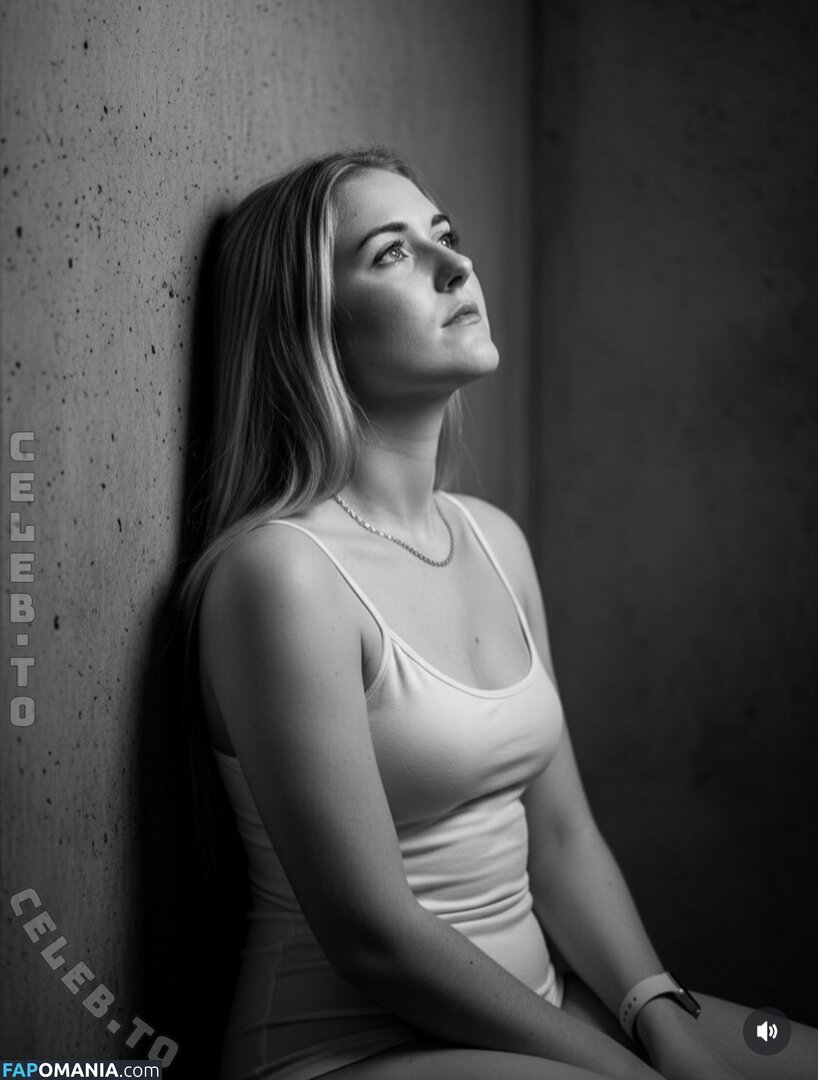 Skarlett Silvia Velvet / skarlett6 / skarlett_velvet Naken OnlyFans  Läckta Foto #3