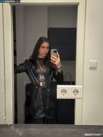 Skarlya / darkelements_byskarlya Naken OnlyFans  Läckta Foto #8