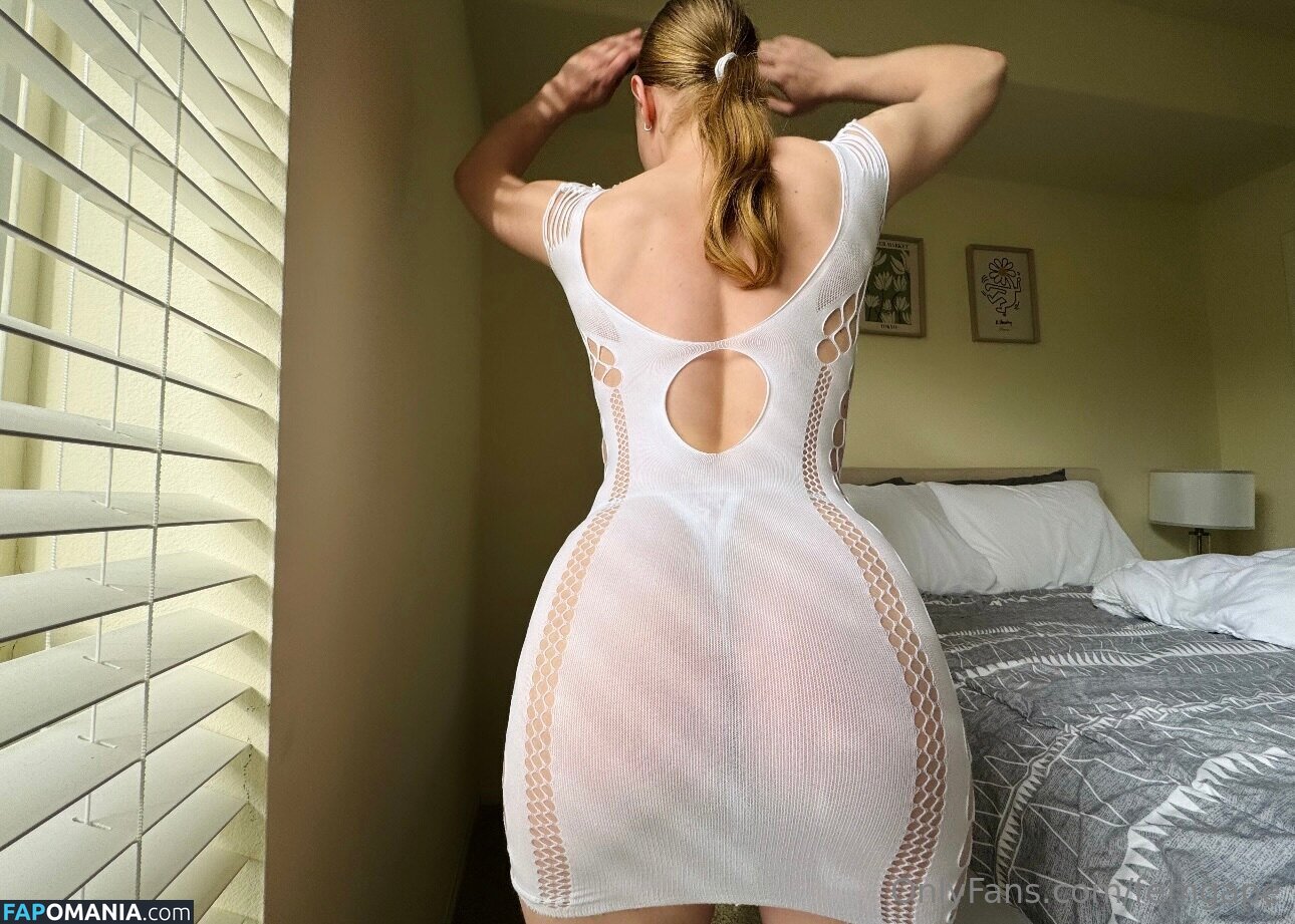 FEMGAPE / Skaya Lex / skaya.lex Naken OnlyFans  Läckta Foto #9