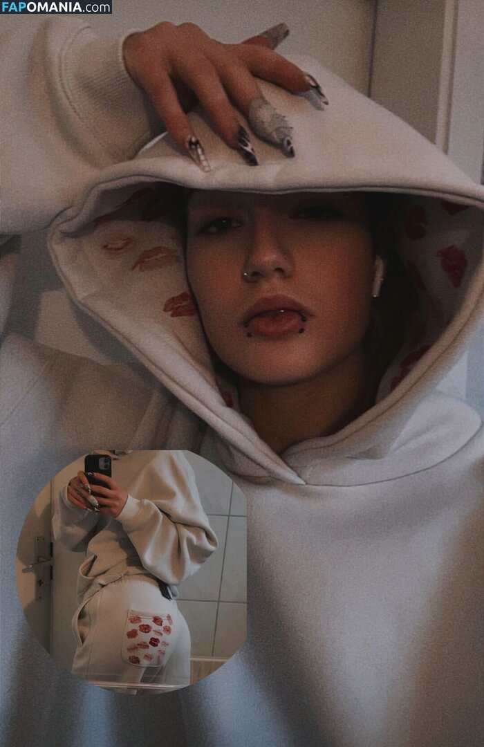 Nelee / sky_stn_ Naken OnlyFans  Läckta Foto #3