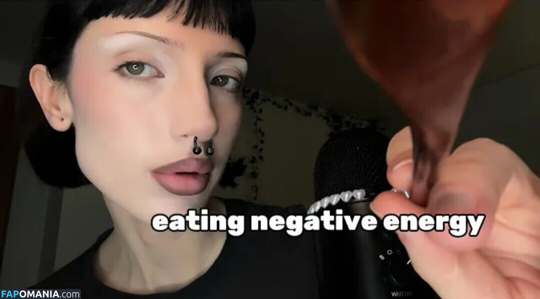 SleepGirlASMR / roseislava / user Naken OnlyFans  Läckta Foto #4