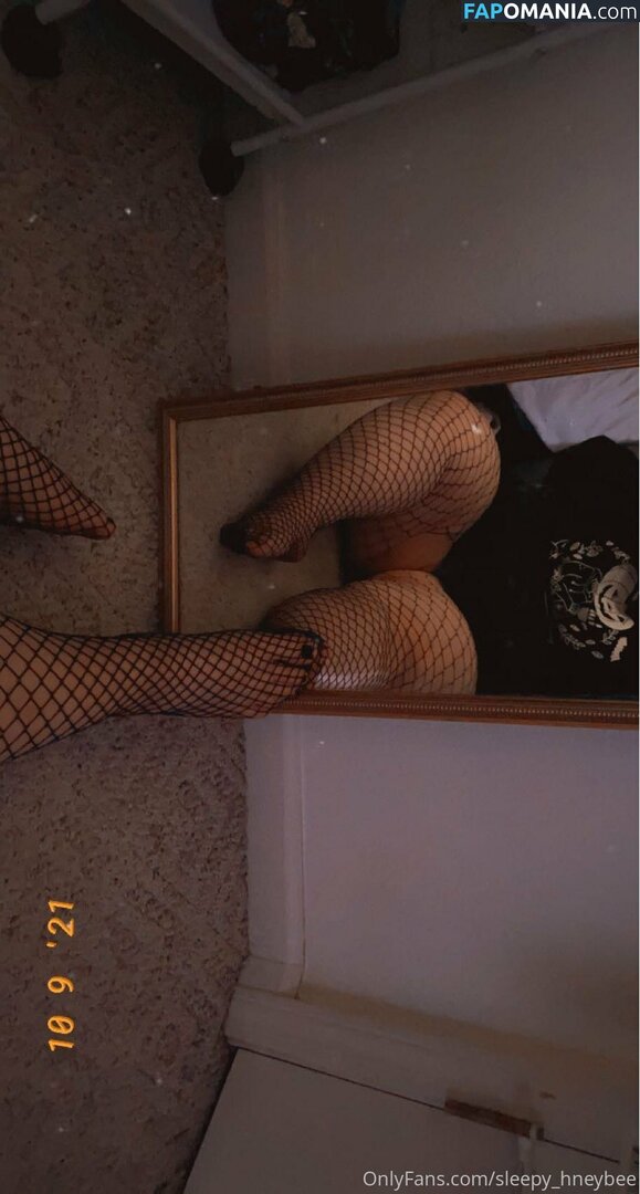 hney.bees / sleepy_hneybee Naken OnlyFans  Läckta Foto #8