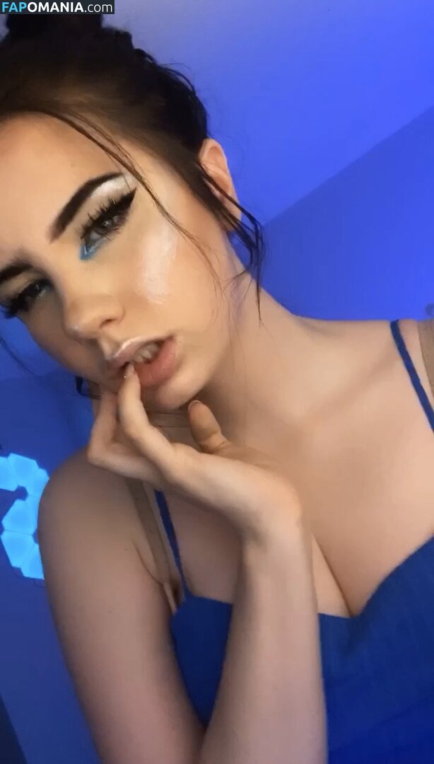 cyberhotcakes / sleppyy Naken OnlyFans  Läckta Foto #1