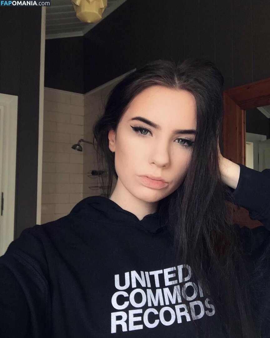 cyberhotcakes / sleppyy Naken OnlyFans  Läckta Foto #6