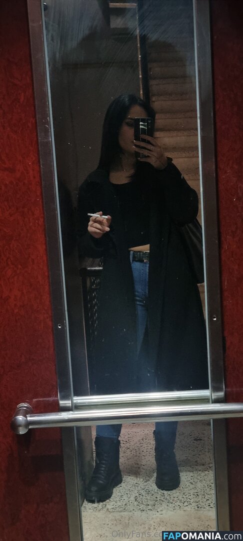 smoking_maya Naken OnlyFans  Läckta Foto #15