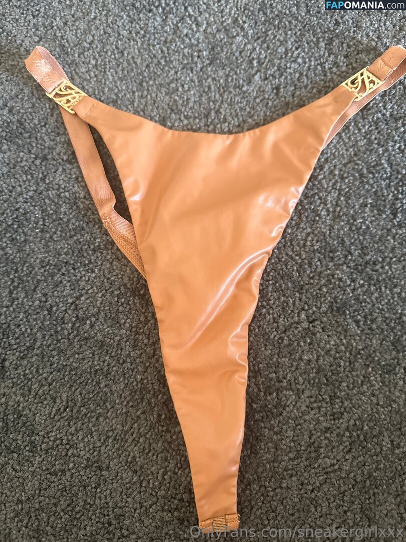 lovesneakers123_ / sneakergirlxxx Naken OnlyFans  Läckta Foto #17