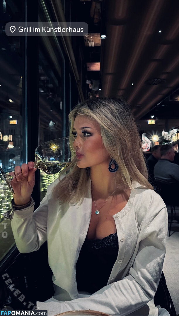 Sofia Stark / iamsofiastark Naken OnlyFans  Läckta Foto #1