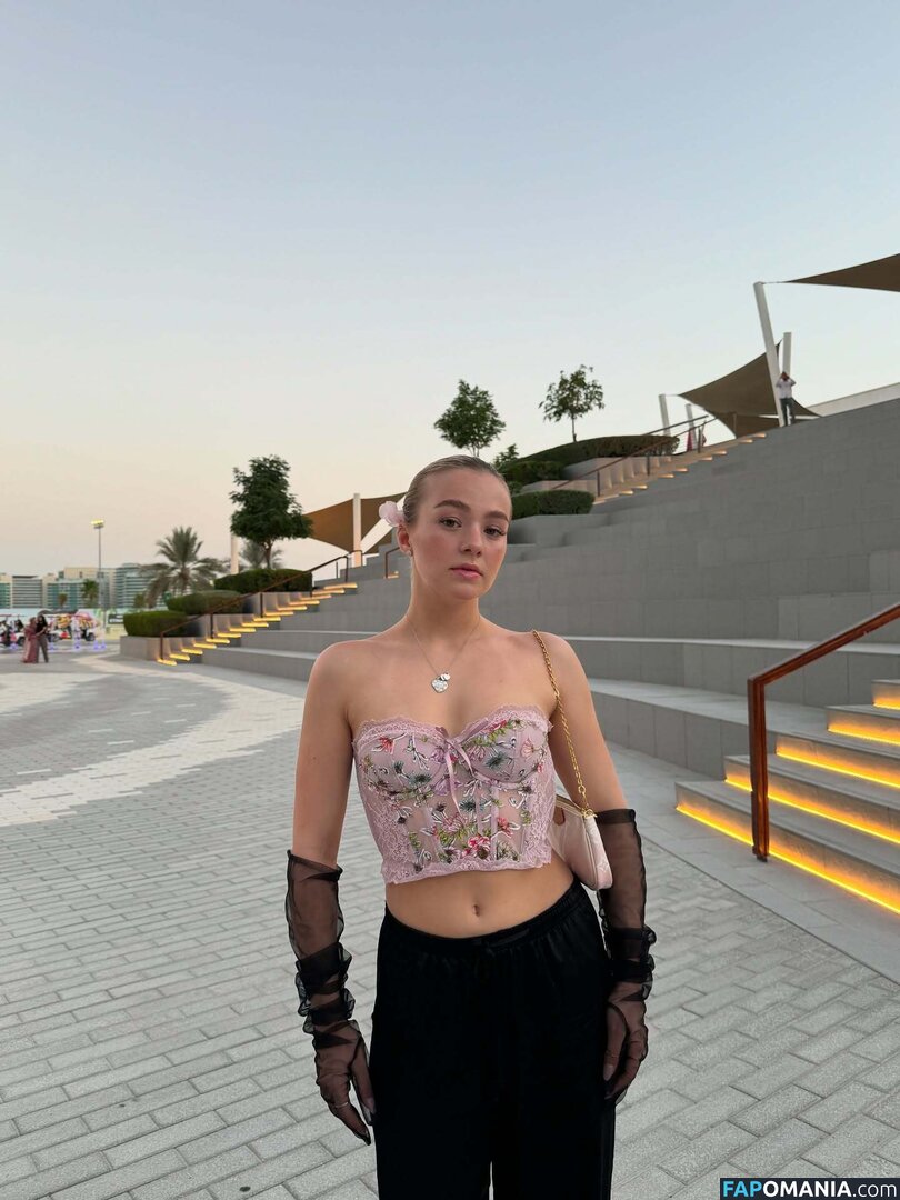 Sofya Plotnikova / sofyaplotnikova Naken OnlyFans  Läckta Foto #6