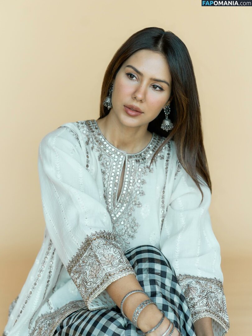 Sonam Bajwa / bajwasonam / sonambajwa Naken OnlyFans  Läckta Foto #13