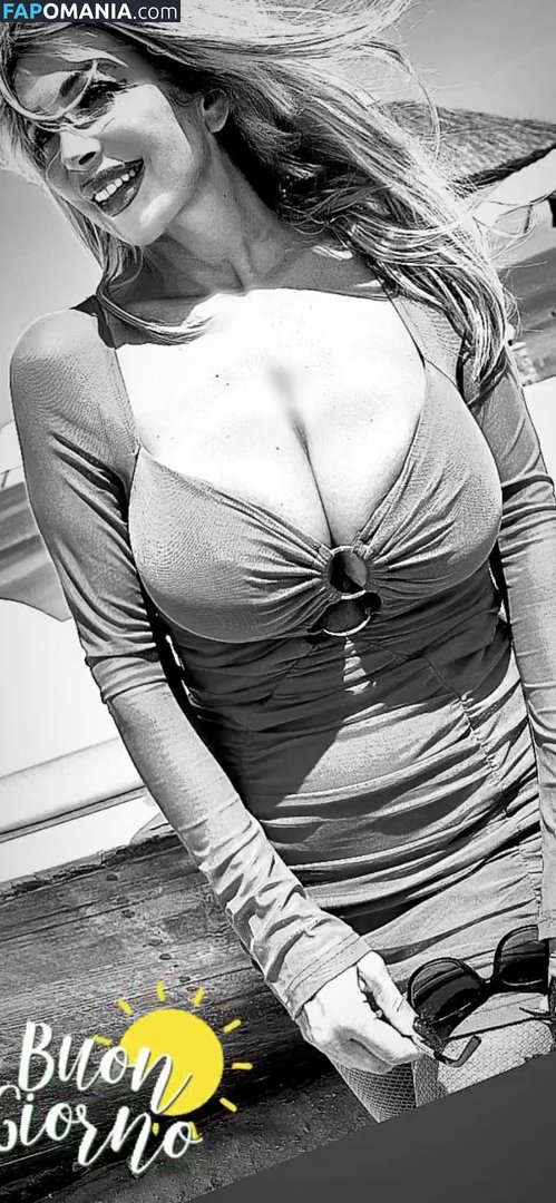 Sonia Grey / sonia_grey3008 / soniagrey Naken OnlyFans  Läckta Foto #1