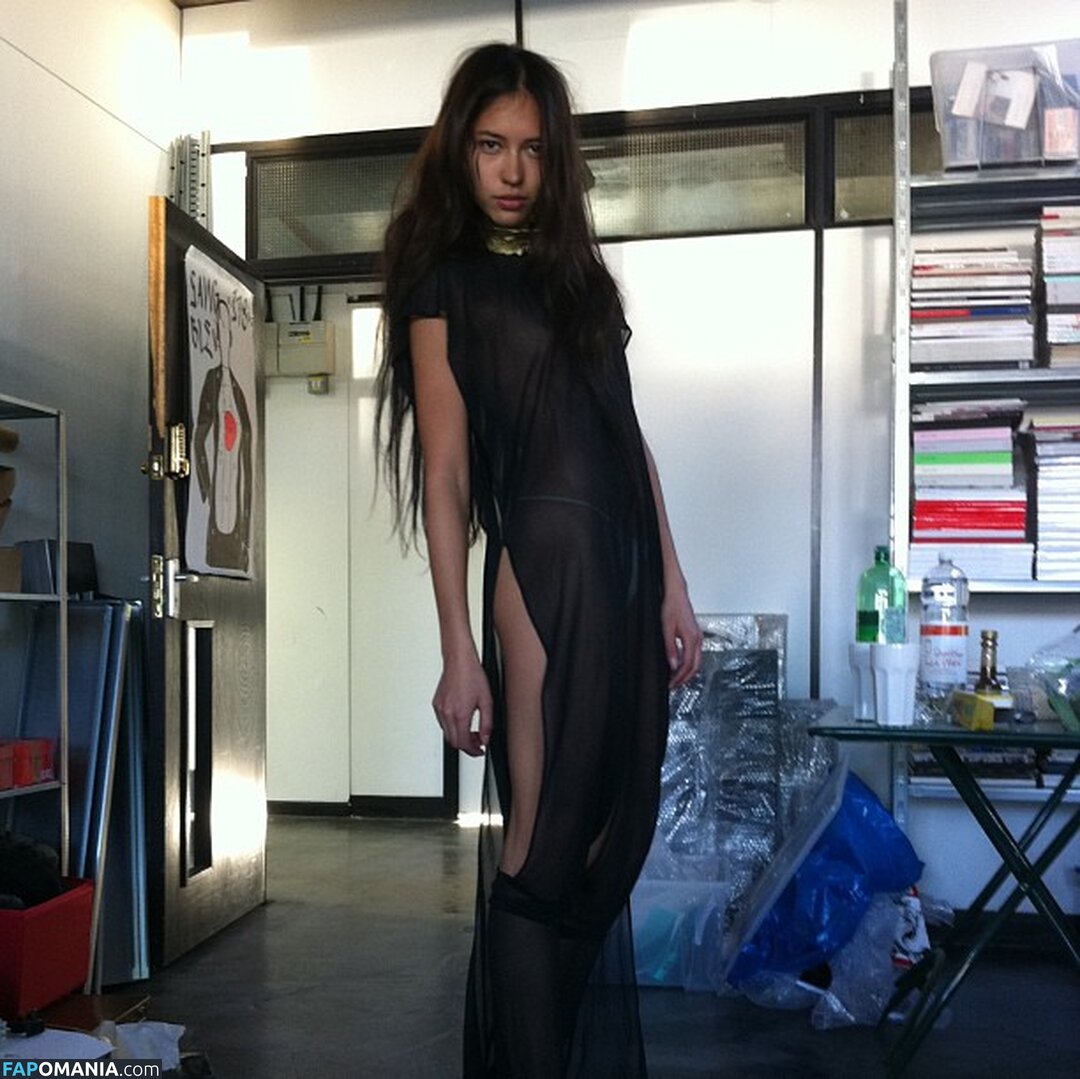 Sonoya Mizuno / sonoyamizunos Naken OnlyFans  Läckta Foto #4