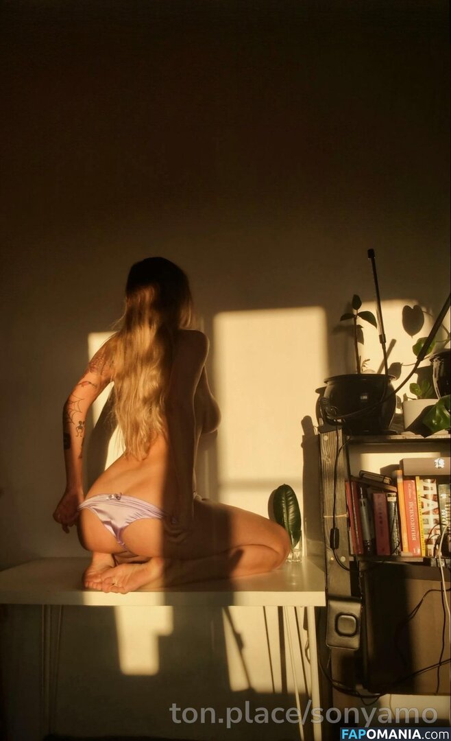 SonyaMO / sonyamoanddough Naken OnlyFans  Läckta Foto #3