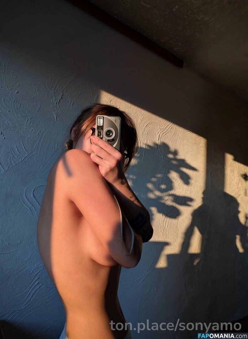 SonyaMO / sonyamoanddough Naken OnlyFans  Läckta Foto #9