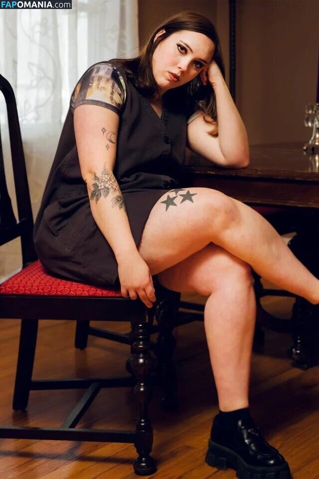 Soccer Mommy / Sophia Allison / soccermommyband Naken OnlyFans  Läckta Foto #7