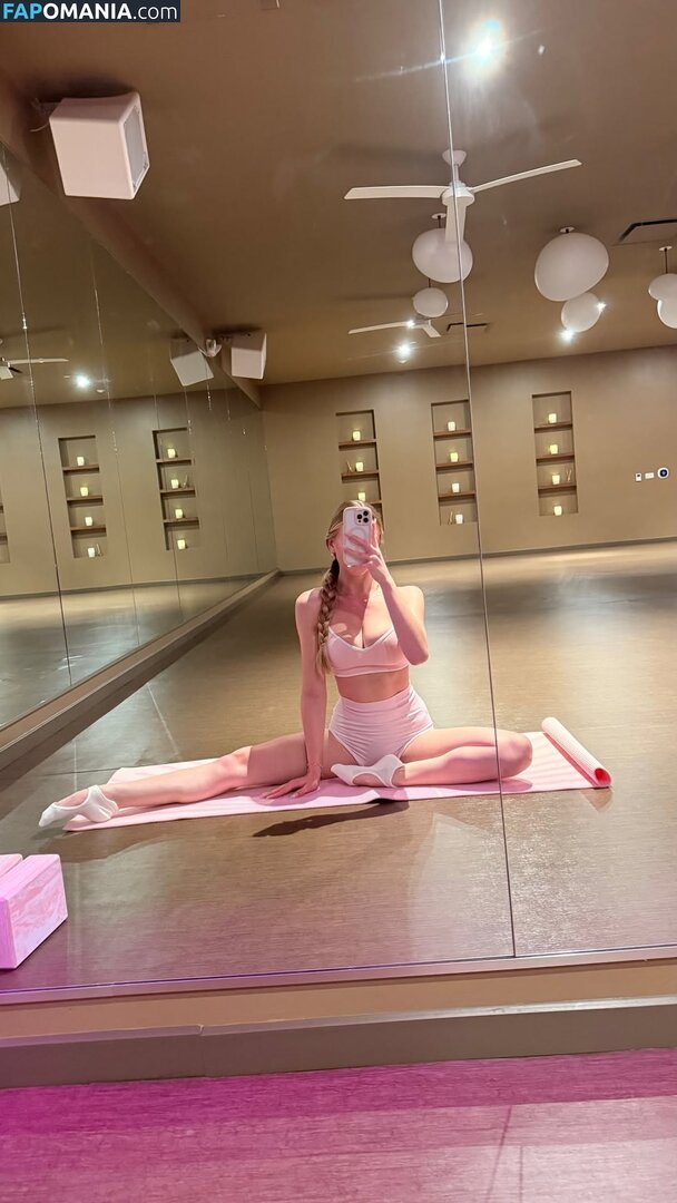 BrandArmy / Sophia Diamond / Sophiadiamond Naken OnlyFans  Läckta Foto #2277