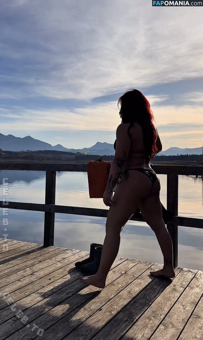 Sophia Thiel / sophia.thiel Naken OnlyFans  Läckta Foto #8