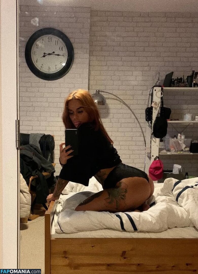 Sophie Henson / https: / sophiehenson Naken OnlyFans  Läckta Foto #7