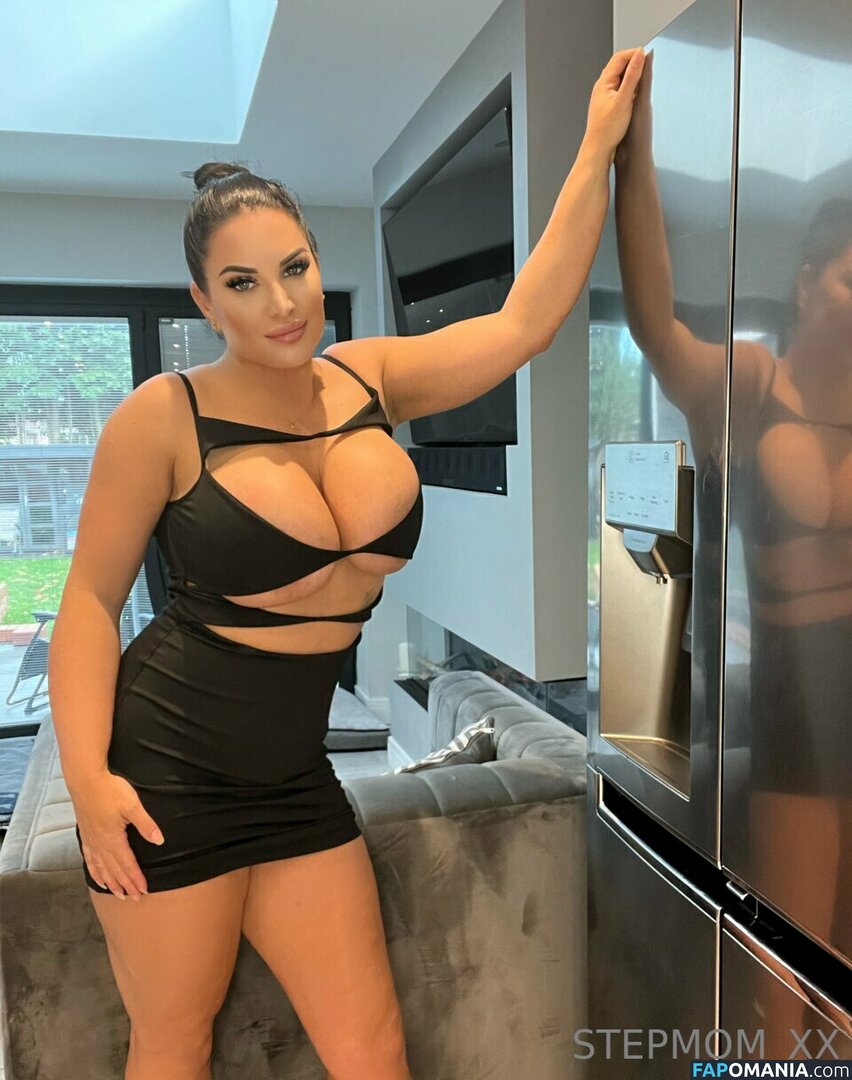 Perv-mom / Sophie Lawson / StepMother / stepmother_x Naken OnlyFans  Läckta Foto #462