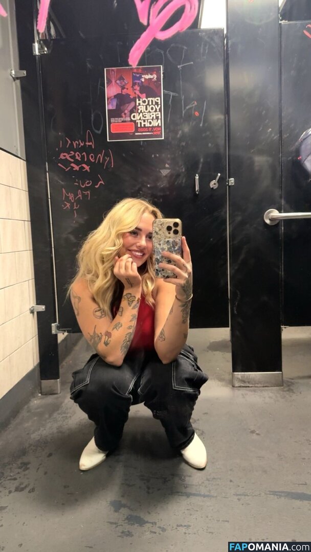Sophie Riedemann / Sophuckingone / _sophieriedemann Naken OnlyFans  Läckta Foto #286