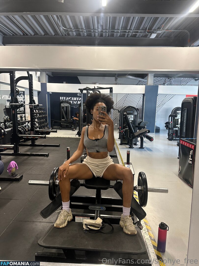 sophye_free / sophyesefrin Naken OnlyFans  Läckta Foto #4
