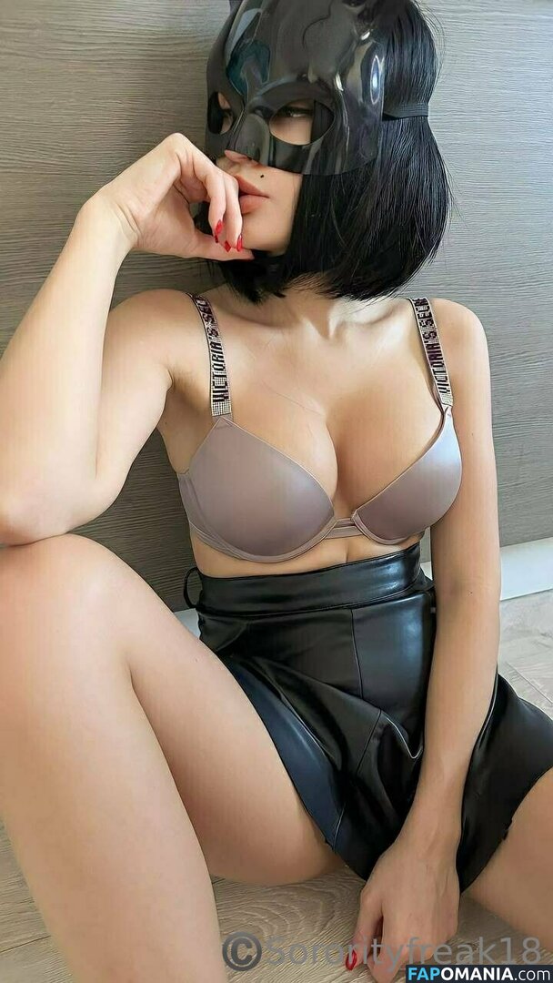 asualphaphi / sororityfreak18 Naken OnlyFans  Läckta Foto #17