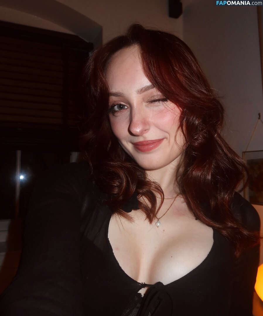 Soupforeloise / help Naken OnlyFans  Läckta Foto #44