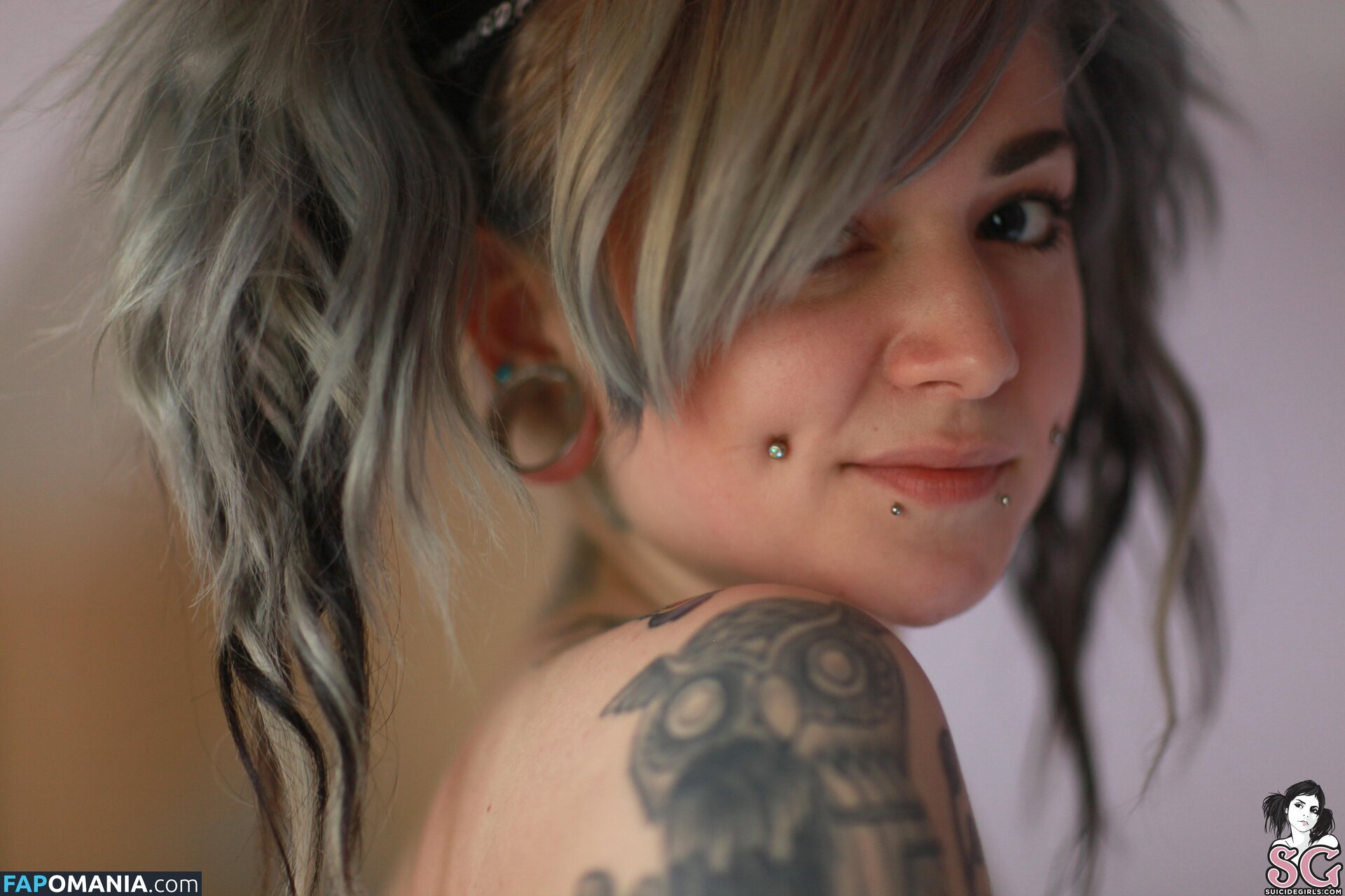 Spaceinvayda / https: / spaceinvayda_sg Naken OnlyFans  Läckta Foto #8