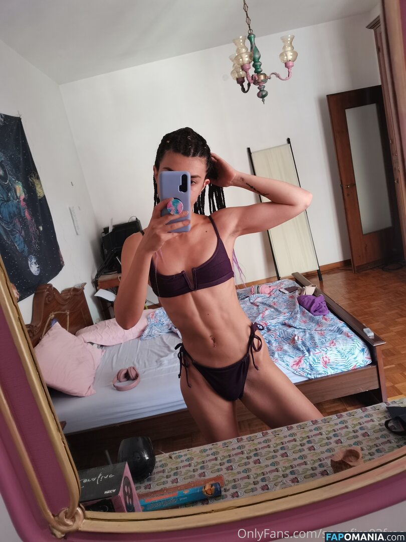 93feetofsmoke / sponfire93free Naken OnlyFans  Läckta Foto #13