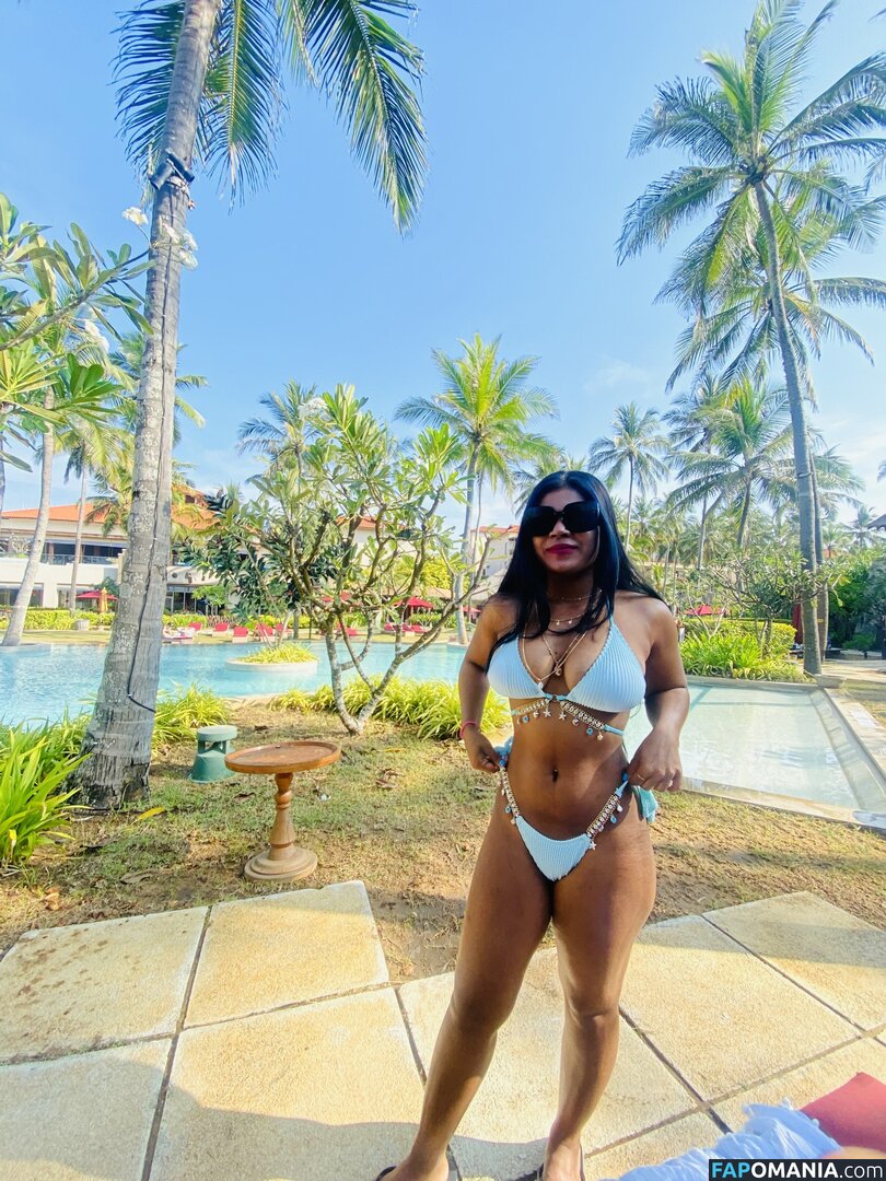 Sri Lanka / Sri Lankan Girls / hashini.guruge / poojaniperera Naken OnlyFans  Läckta Foto #80