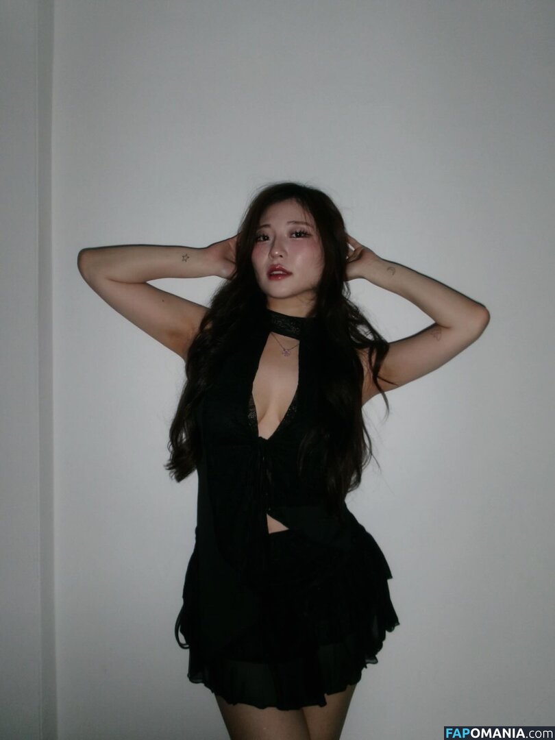 Starriebun / staribunbun / starriebunn Naken OnlyFans  Läckta Foto #3