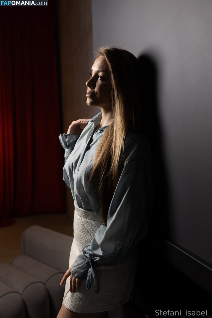 kittykat_witch / ryana-xxx / stefani_isabel_ / stefani_isabel_love Naken OnlyFans  Läckta Foto #204