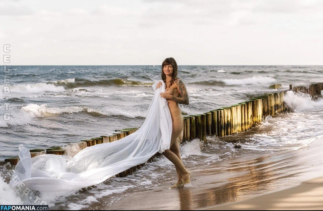 Steffiluxe / https: / steffiluxxe Naken OnlyFans  Läckta Foto #2