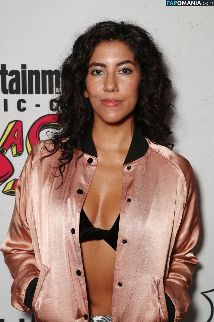 Rosa Diaz Brooklyn Nine-Nine / Stephanie Beatriz / stephaniebeatriz Naken OnlyFans  Läckta Foto #42