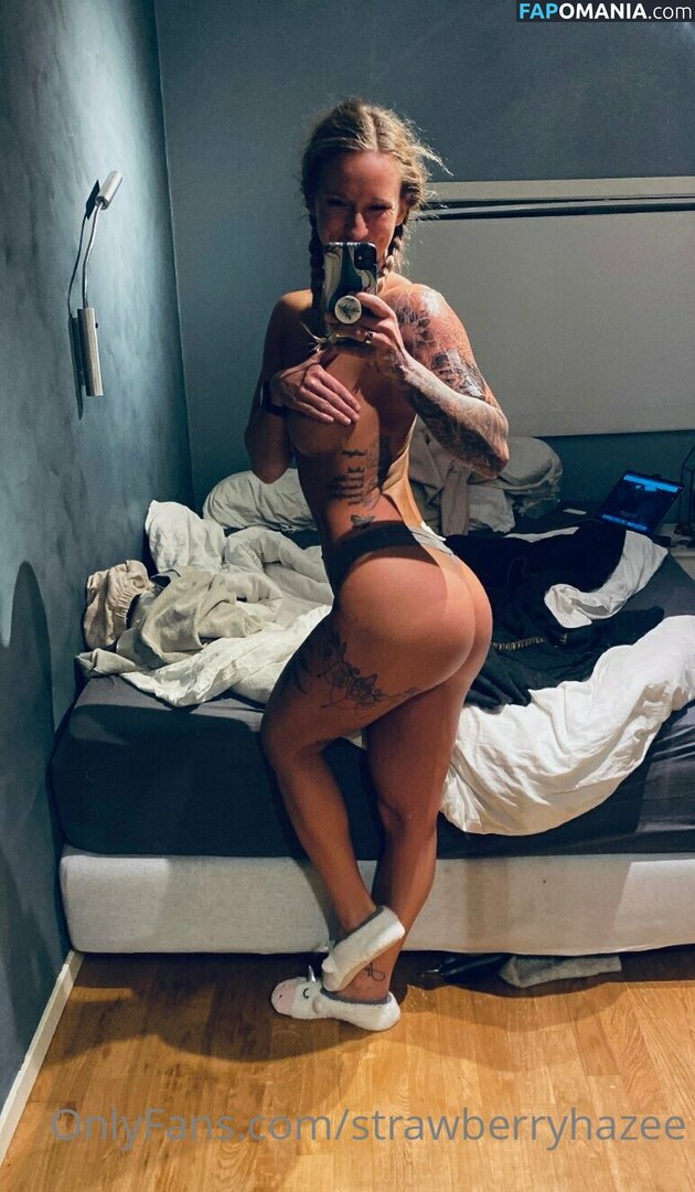 strawberryhazee Naken OnlyFans  Läckta Foto #5
